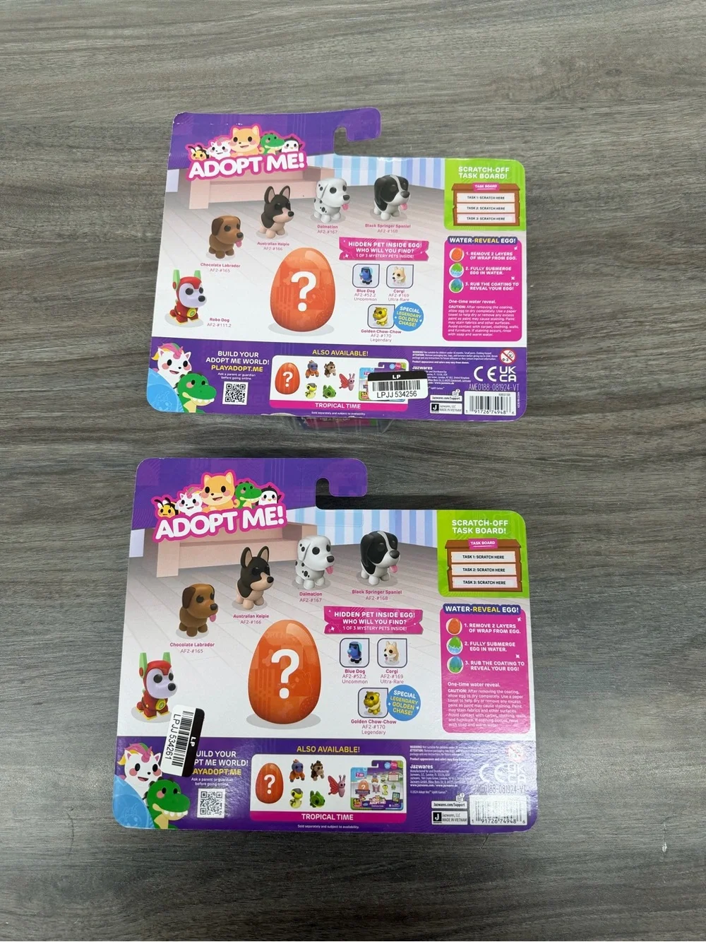 2/pack  Adopt Me Perfect Pups Mini Figure Set with Mystery Pet